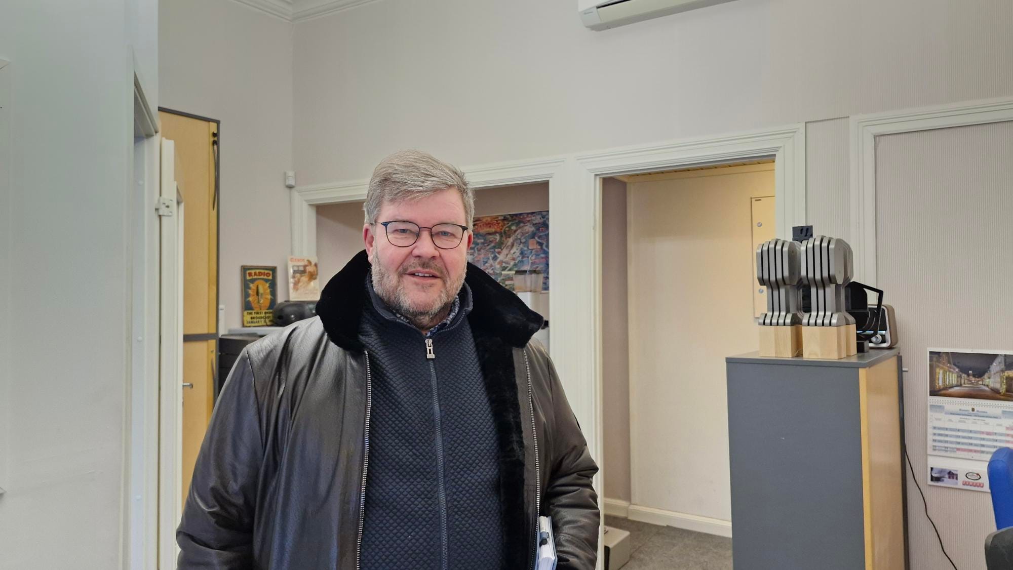 Ari Salmi on monessa mukana — Radio Ramona
