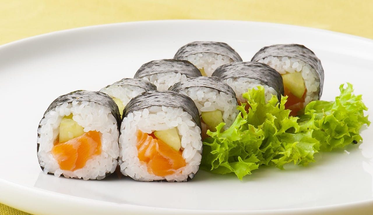 sushi-2363418_1280