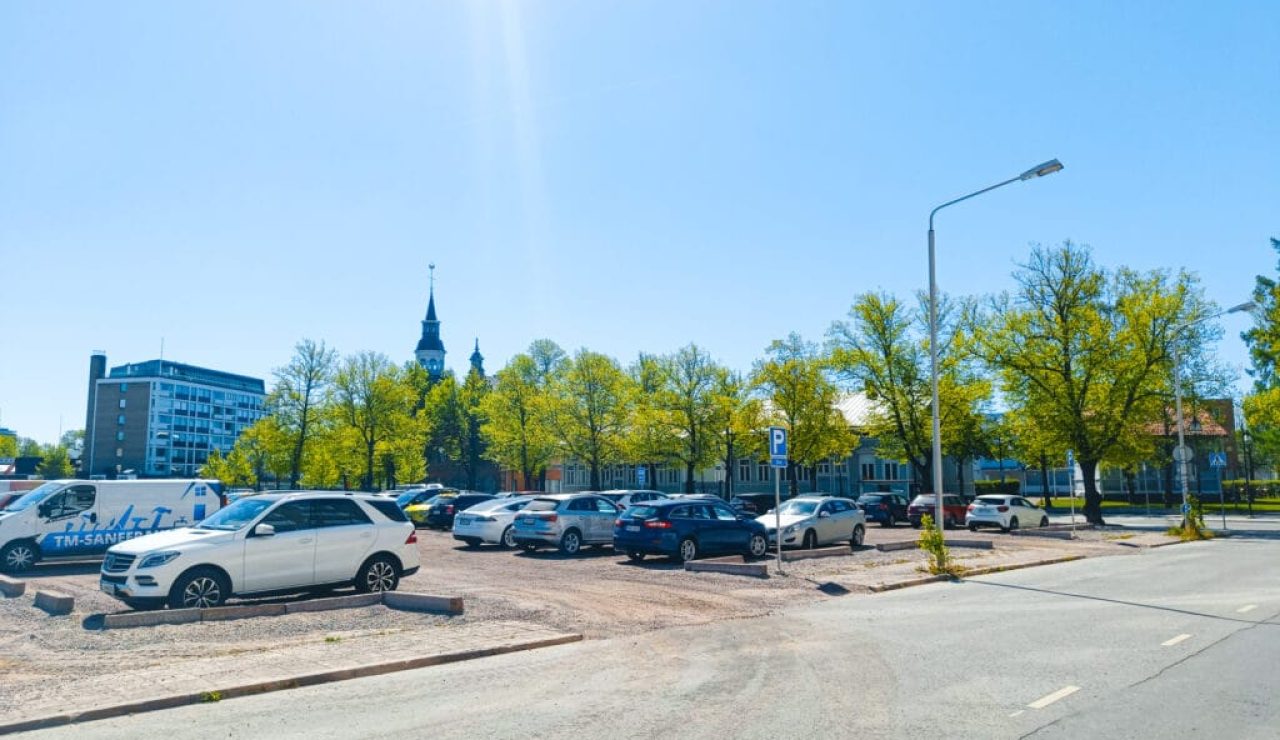 tarvontorin tonttikuva